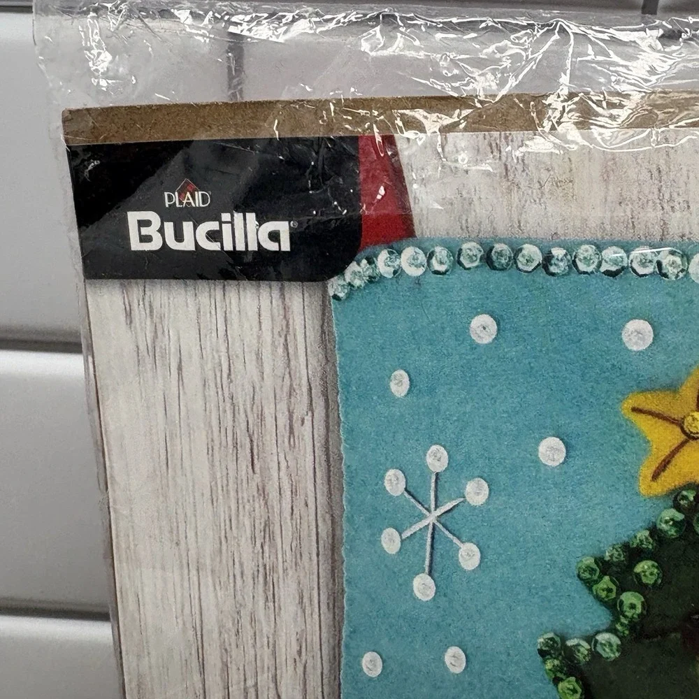 Bucilla‎ Felt Stocking Applique Kit 18